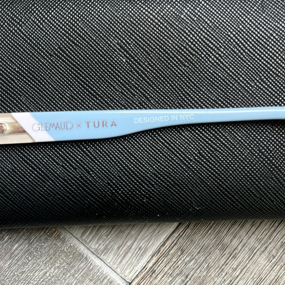 Amazing Stylish Frames!!!!!! - image 3